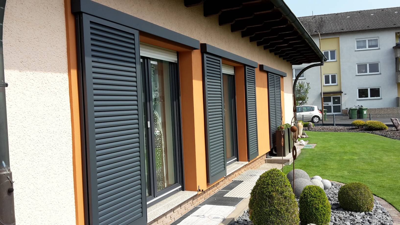 Fensterläden Schiebeläden